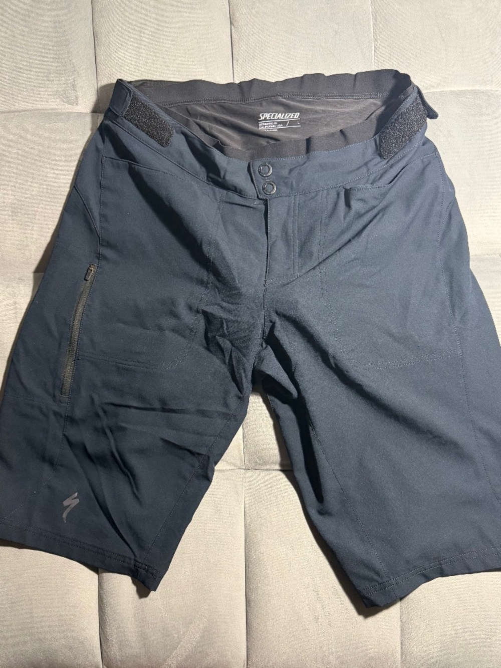 Specialized Shorts Men’s Enduro Sport Short Size L Butt Padding Lined Cycling